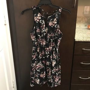 Lush Small floral dress